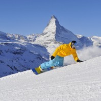 Топ 10 горнолыжных курортов позднего сезона — Европа